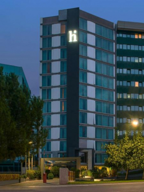 Отель Hi Hotel Bari  Бари